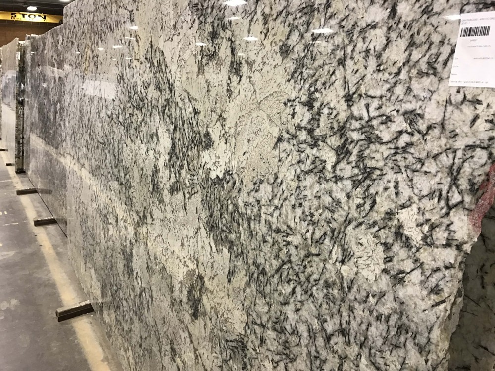 Arctic Cream Granite Countertops - Image 4
