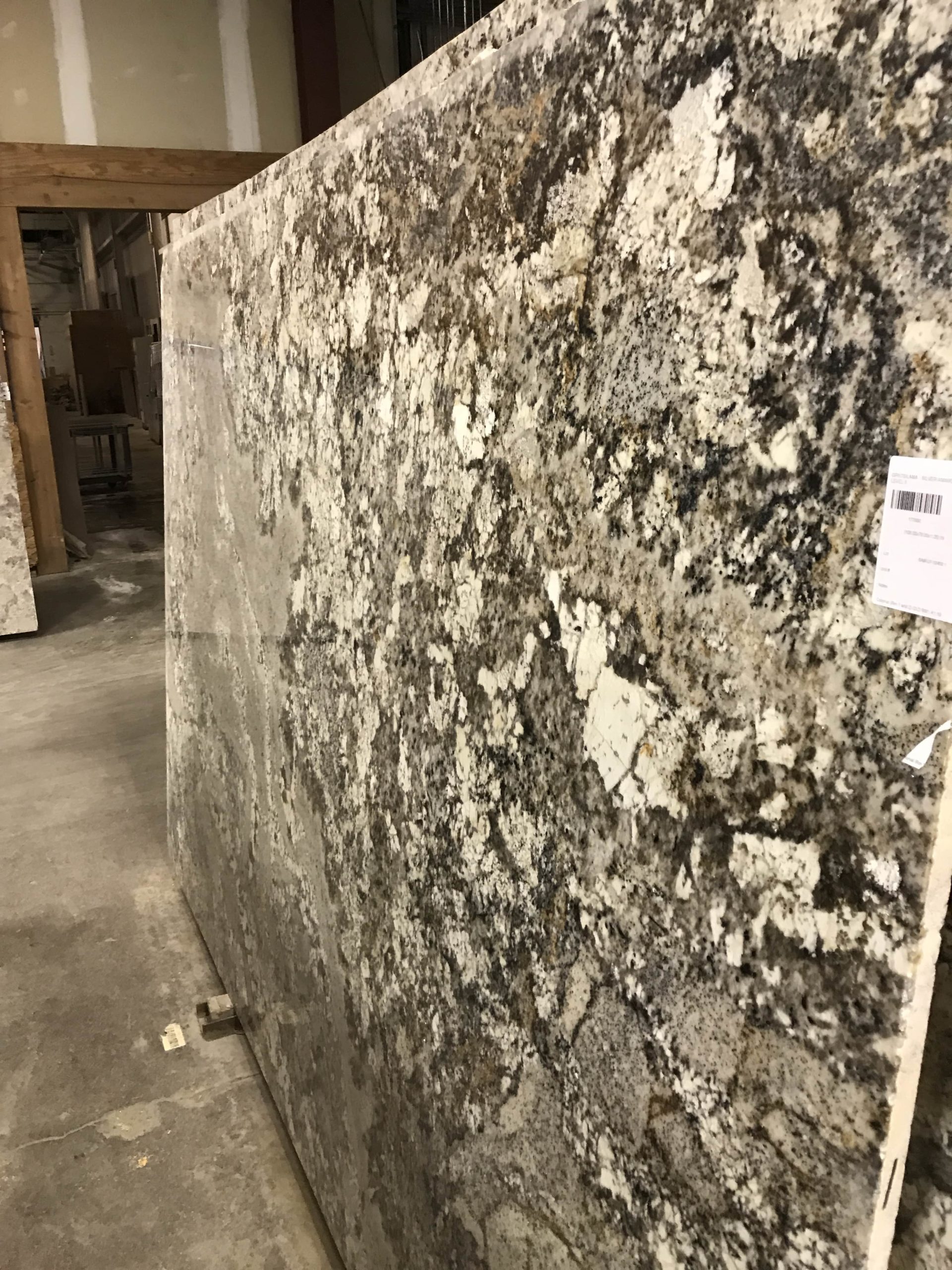 Silver Amarone Granite Countertops - Image 3